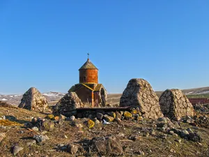 Poghos Petros church in Bardzrashen