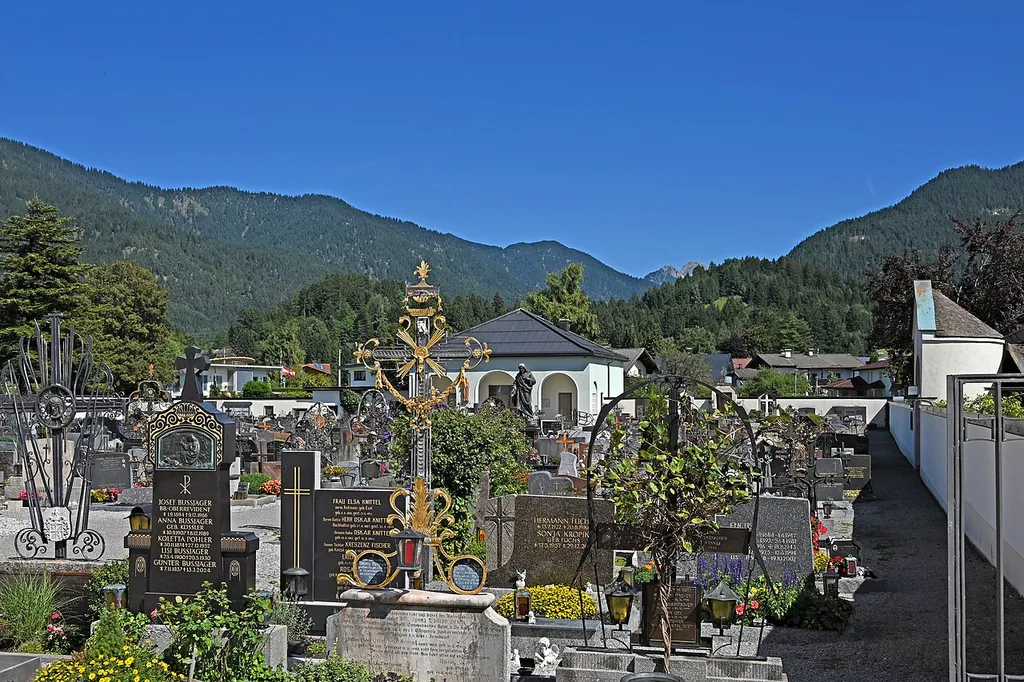 Friedhof Breitenwang, Blick nach Osten