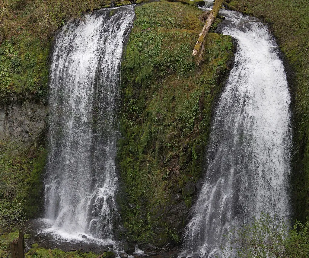 John B. Yeon State Scenic Corridor