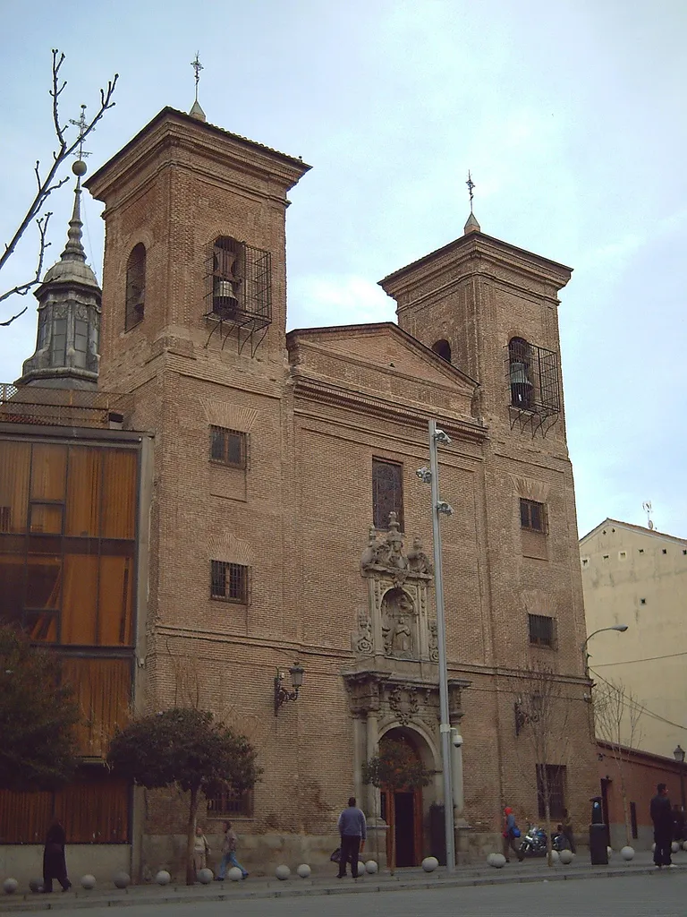 Iglesia de San Martín de Tours ("St. Martin of Tours' Church"), at 26 Calle del Desengaño (street) in Madrid (Spain). The first building, a little oratory, was made in the middle of the 17th century. Alterations and extensions were made from the end of the 17th to the middle of the 18th century.