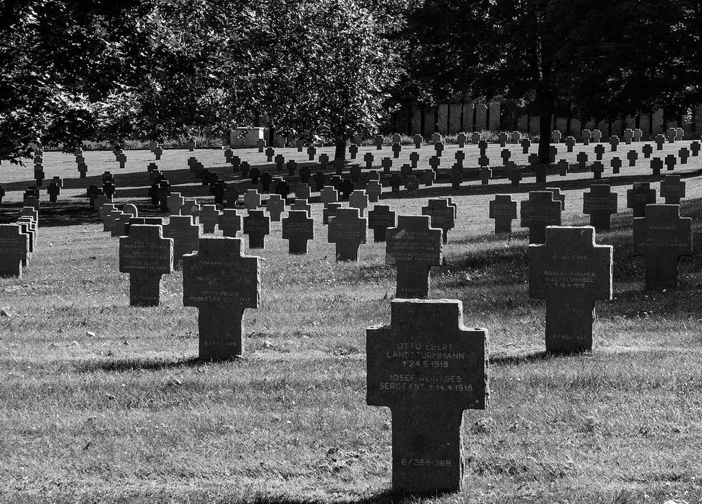 Lens-Sallaumines German military cemetery