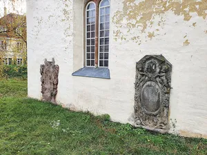 church and cemetery Lützschena