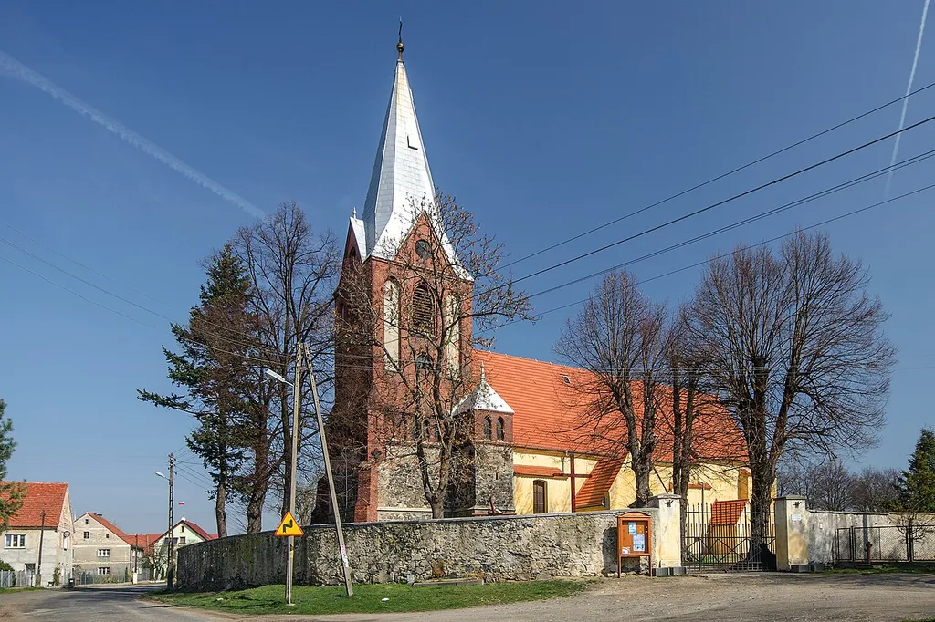 Mikołajowice, kościół fil. p.w. Matki Boskiej Częstochowskiej, XV, XIX