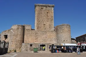 Miranda del Castañar Castle