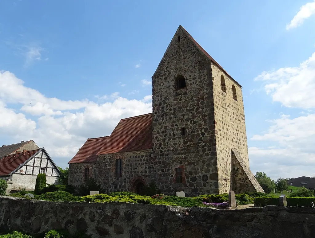 Arensberg, Ortsteil der Stadt Bismark (Altmark), denkmalgeschützte Kirche