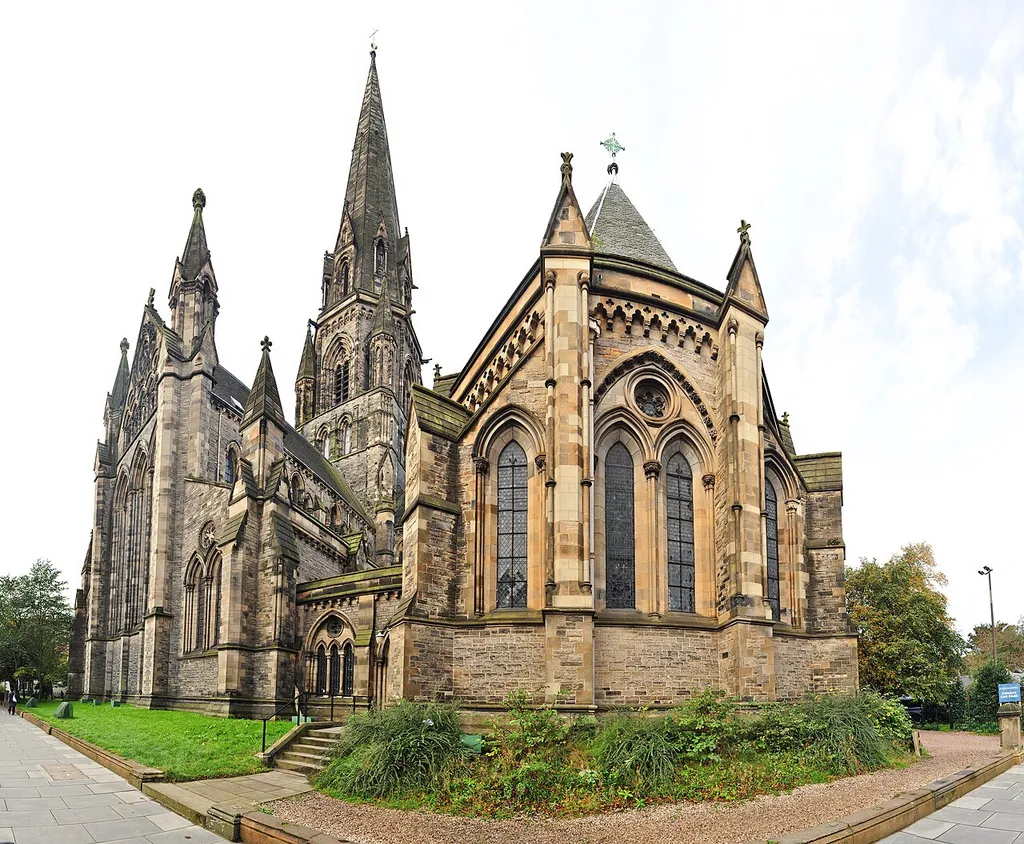 180° Panorama of the exterior of St. Mary's Cathedral, Edinburgh. Photo by Gregg M. Erickson