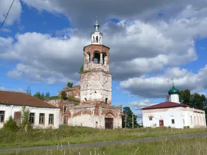 Resurrection Church (Voskresenskoye, Lezhnevsky District)