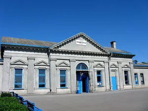 Matveev-Kurgan railway station