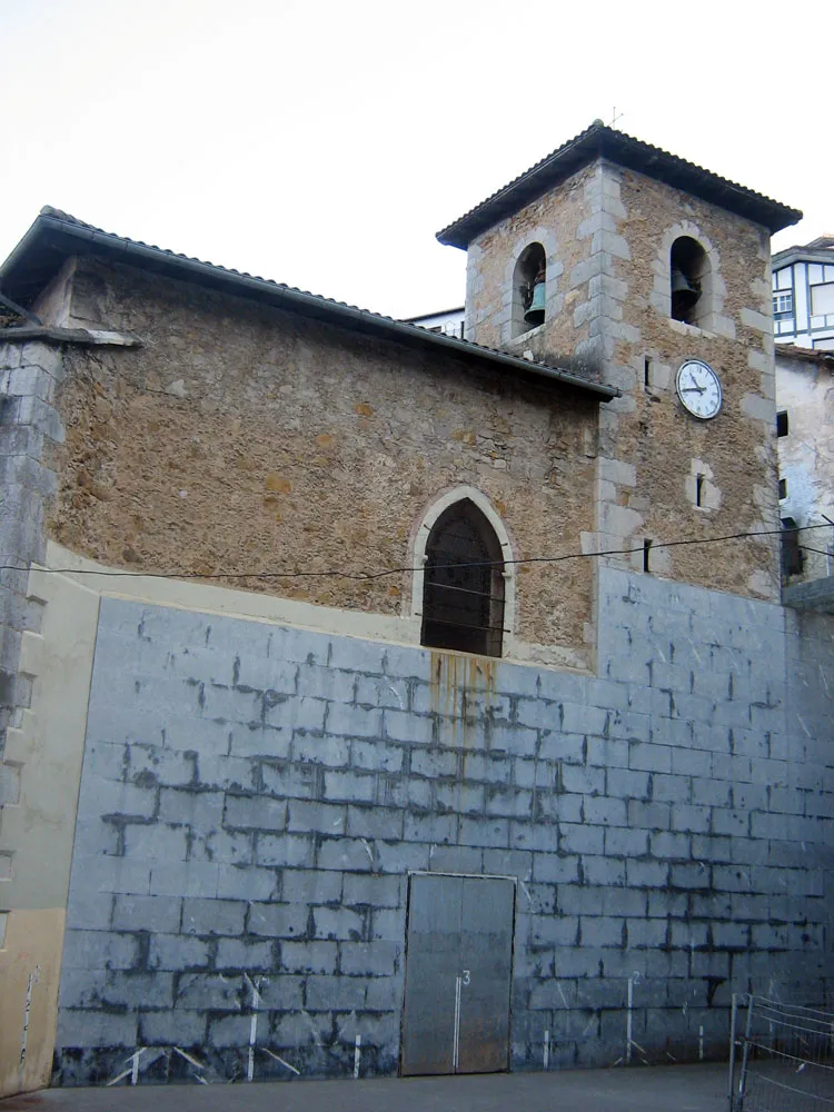 Iglesia de San Nicolás de Bari, en Elantxobe (Vizcaya)