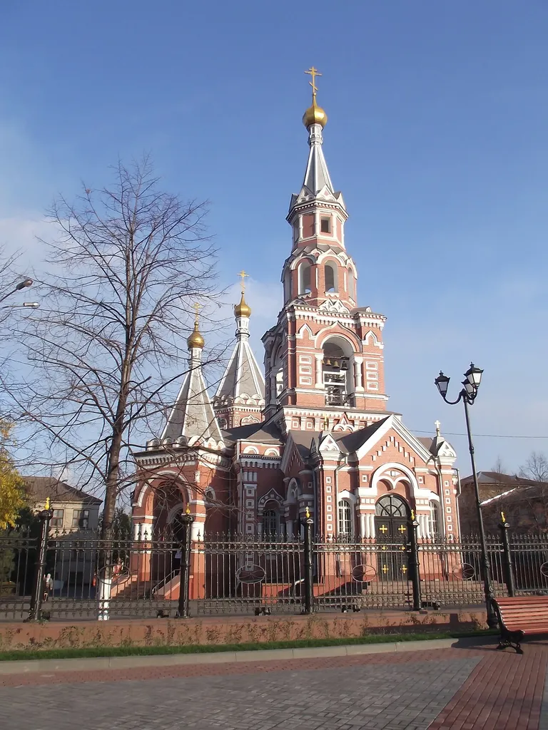 Миколаївський собор (мур.), Дніпродзержинськ, вул.Кірова, 1