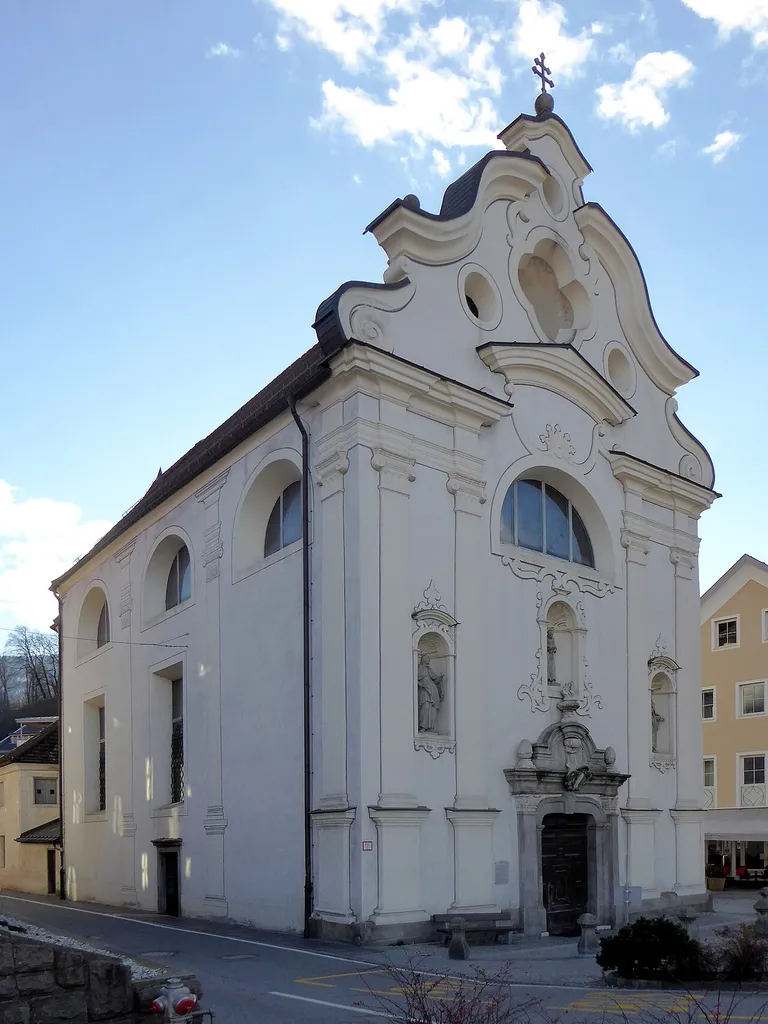 Bruneck (Südtirol), Spitalkirche zum Heiligen Geist, von Norden gesehen.