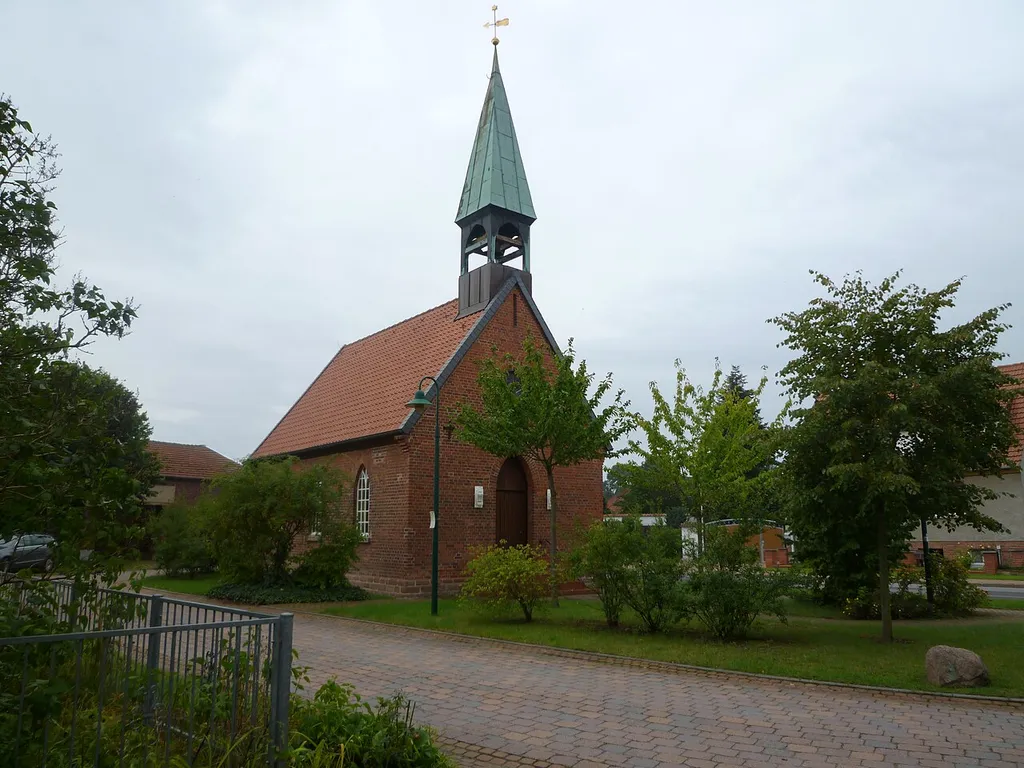 Dorfkirche in Elsebeck im September 2010
