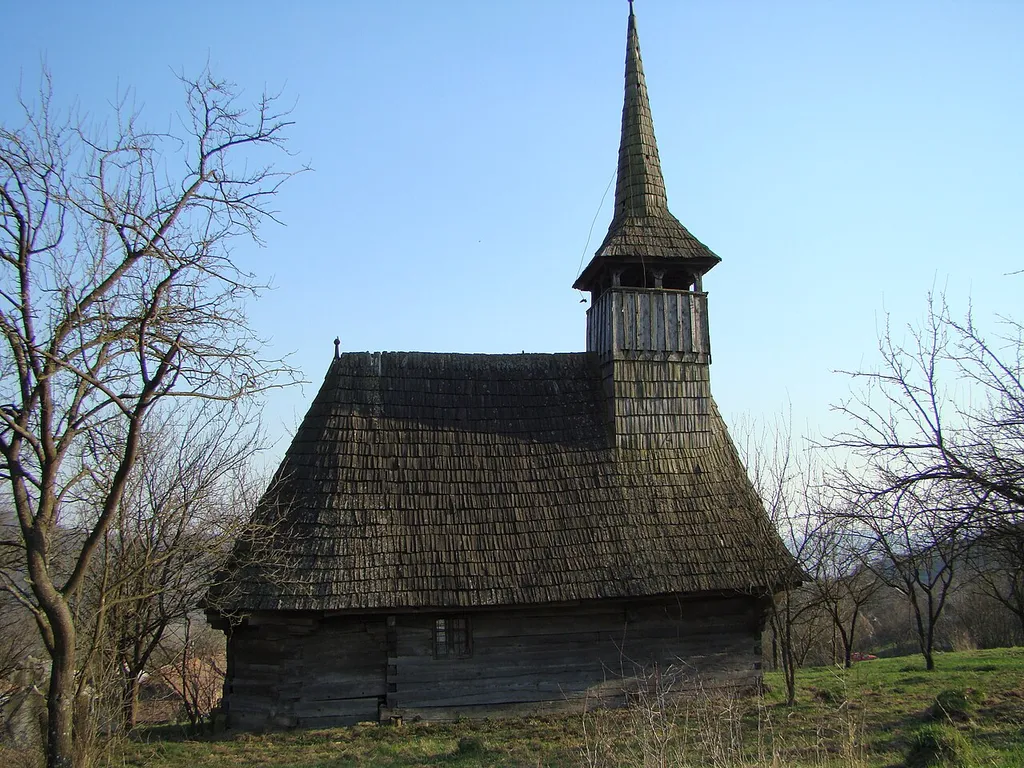 Biserica din Muncel vedere de ansamblu