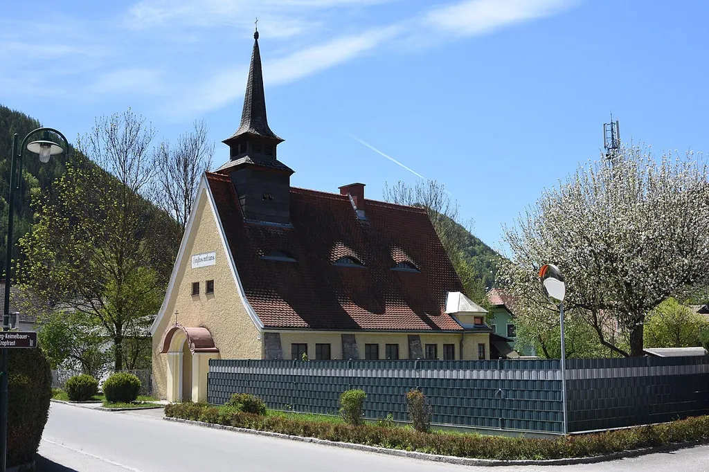 Church Evang. Pfarrkirche A.B. Thörl