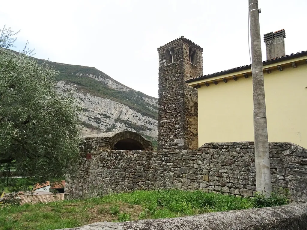 Canale (Rivoli Veronese, Veneto, Italy), Saint Zeno church