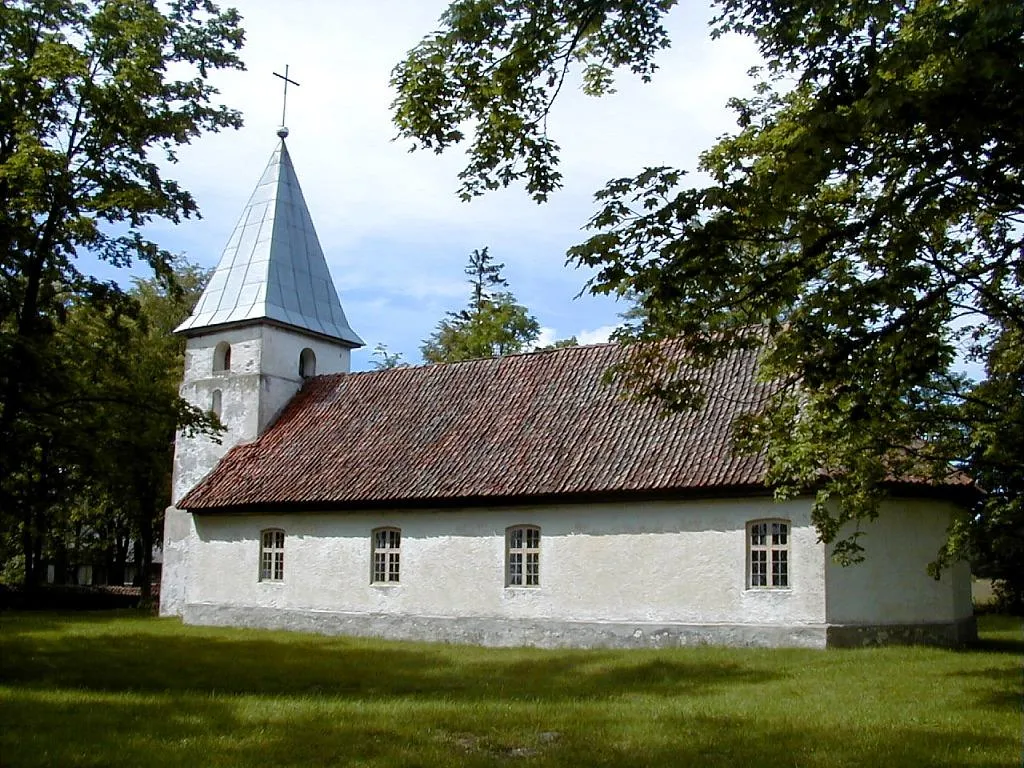 Jūrkalnes baznīca 2000-07-09