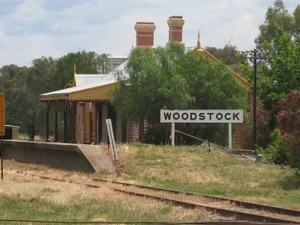 Woodstock railway station, New South Wales