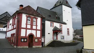 Evangelische Kirche (Niederlemp)
