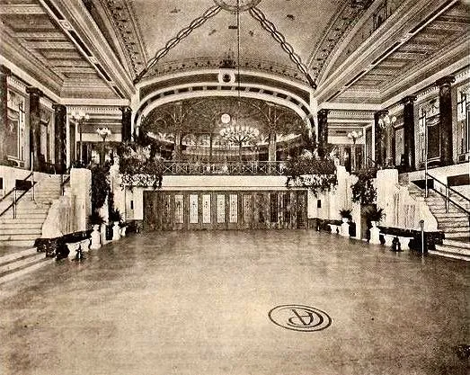 Lobby of the Strand Theatre in Brooklyn, New York, designed by Thomas Lamb. Its colorful style was reported as based upon the Pompeian period. On page 4210 of the May 15, 1920 Motion Picture News.