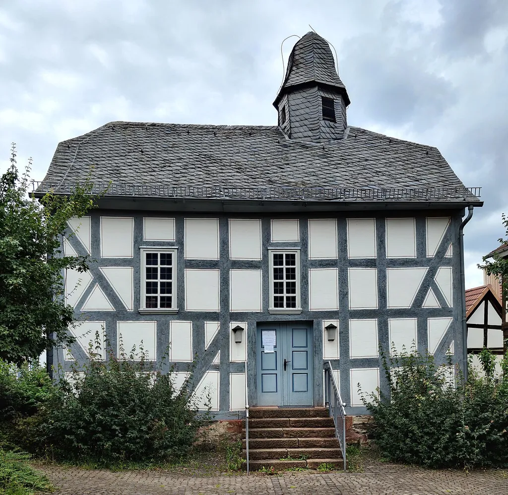 Evangelische Kirche Kernbach, Gemeinde Lahntal, Landkreis Marburg-Biedenkopf, Hessen, Deutschland
