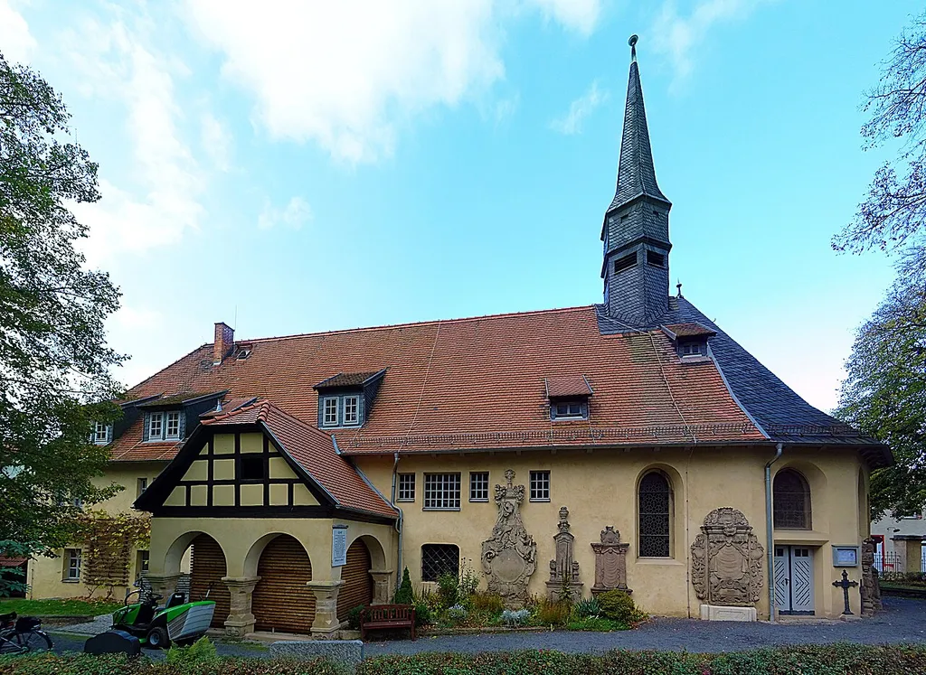 Hospitalkirche St. Laurentius (Neustadt an der Orla)‎ von Südost