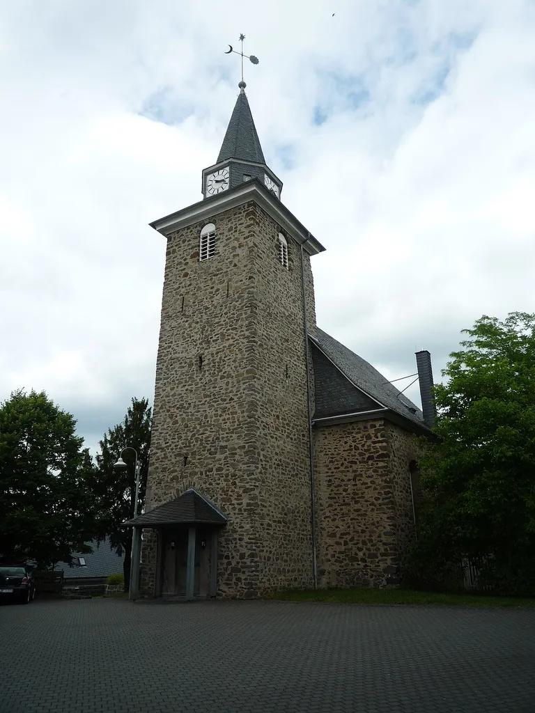 Die Evangelische Kirche in Schönbach