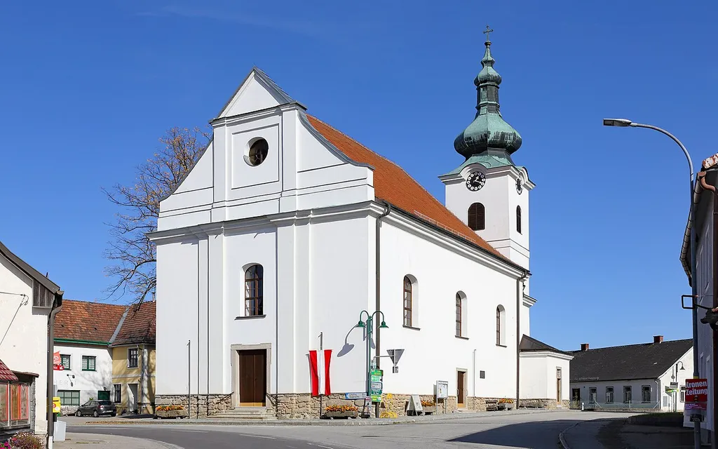 Die kath. Pfarrkirche in Brand (Bezirk Gmünd) wurde von 1784 bis 1797 erbaut und ist dem hl. Andreas geweiht.