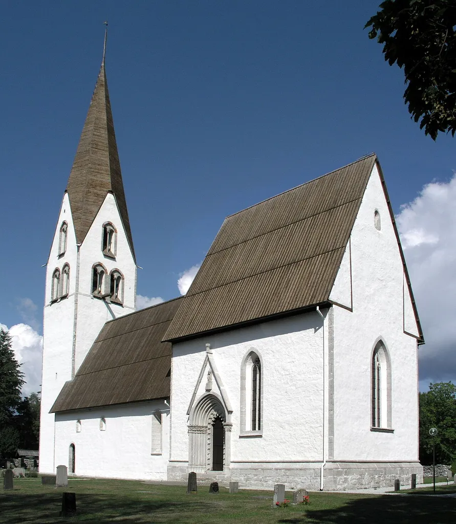 Garda (Garde) kyrka / Garda (Garde) church is situated at Garde, Gotland, Sweden