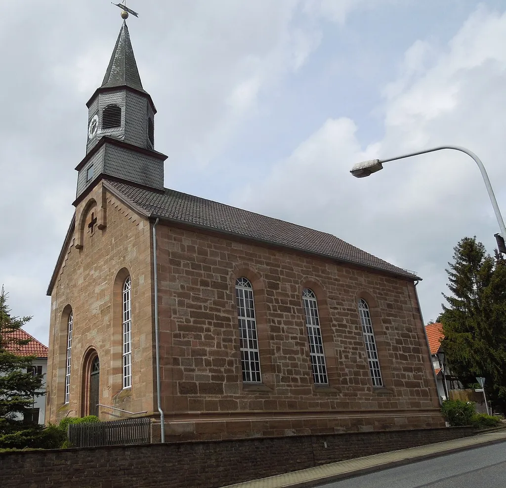 Die ev. Dorfkirche in Lischeid, erbaut 1855-1856