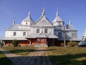 Saint Paraskeva church, Velykyi Kliuchiv
