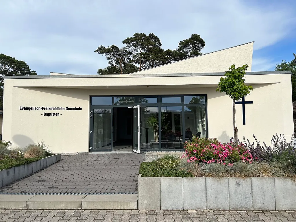 Evangelisch-Freikirchliche Gemeinde an der Dietmar-Klemt-Straße in Blankenfelde, Landkreis Teltow-Fläming, Brandenburg, Deutschland