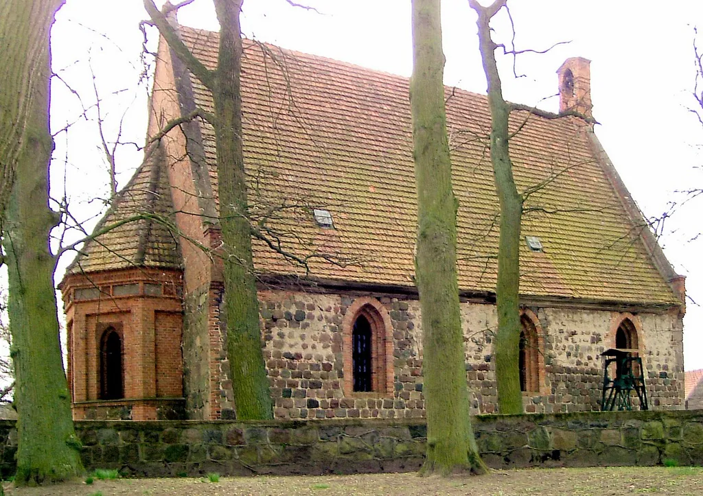 Kirche in Schönow (Uckermark)
