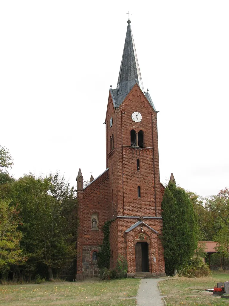 Kirche zu Vinzelberg (Oktober 2018)