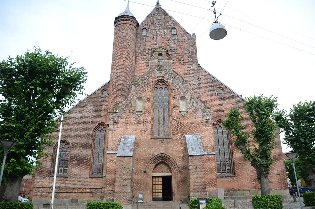Domkirkens gavl ud mod Apotekergade i Haderslev