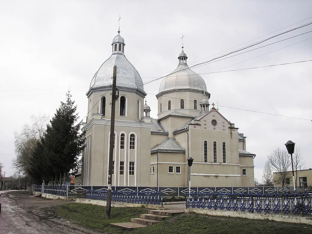 Церква святої преподобної Параскеви Терновської (УГКЦ, кам'яна, 1926 рік)