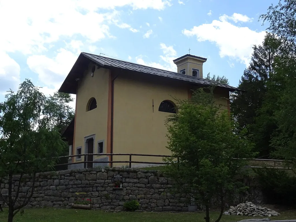 Ledro (Trentino, Italy), Holy Cross and Our Lady of Sorrows church