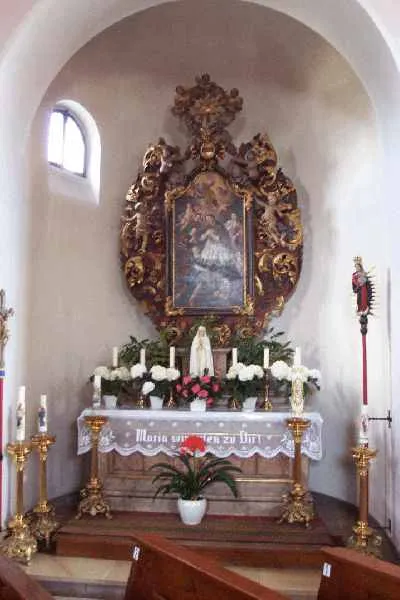 Poppenreuth, Kirche