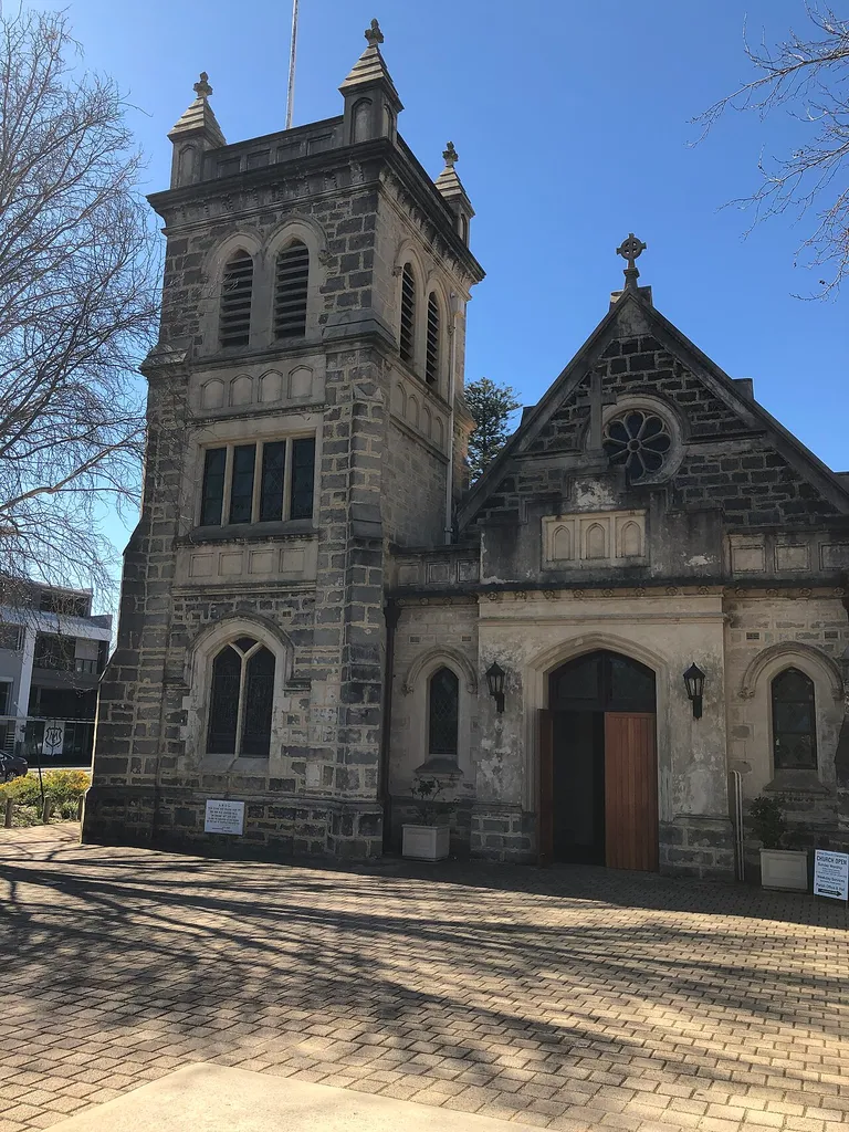Queenslea Drive facade
