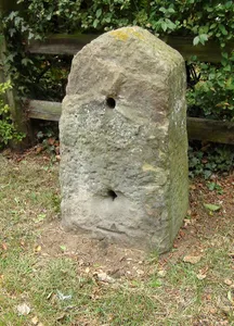 Milestone, Dunchurch Road, by No. 194,  S of Milestone Drive, N of and almost opp. Sedlescombe Park