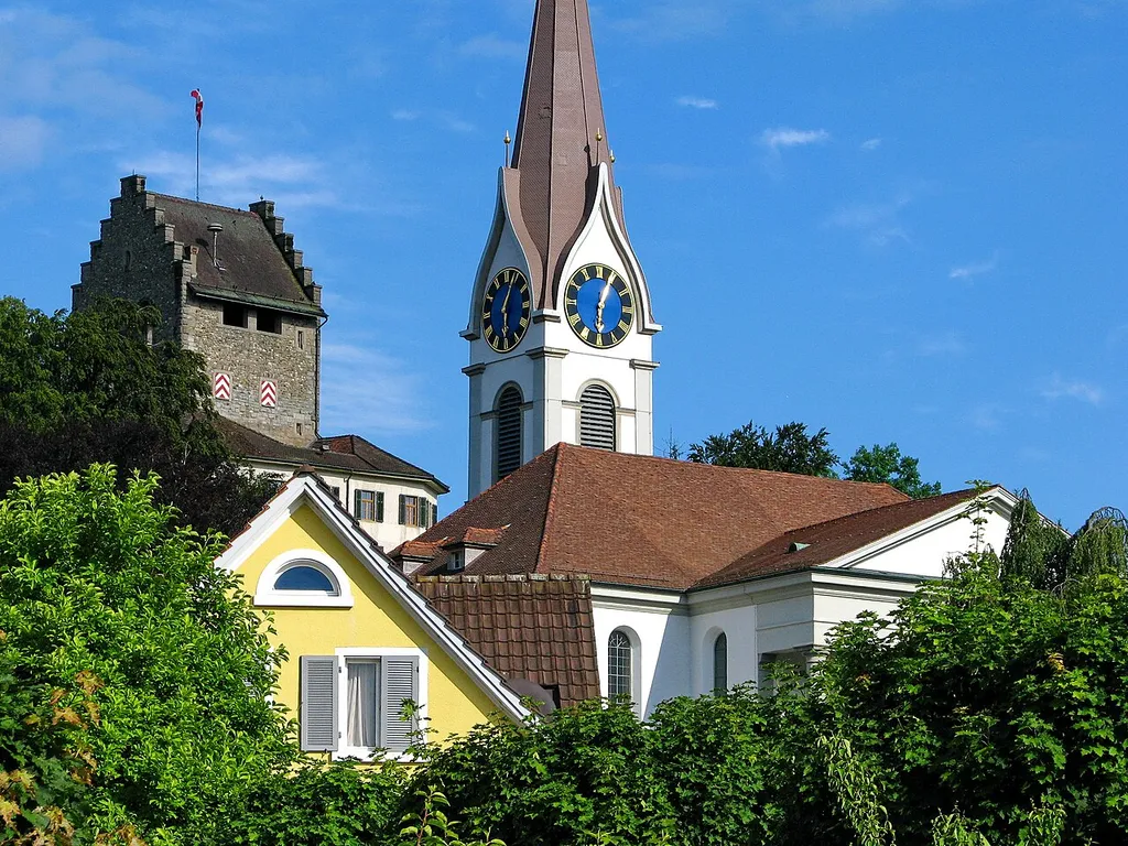 Protestant church and Uster castle in Uster.