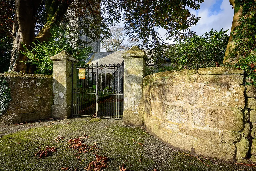Gateway At The South Entrance To The Churchyard Of Church Of St Stephen .mw-parser-output .messagebox{margin:4px 0;width:auto;border-collapse:collapse;border:2px solid var(--border-color-progressive,#6485d1);background-color:var(--background-color-neutral-subtle,#fbfcff);color:var(--color-base,#202122);box-sizing:border-box;border-inline-start-width:8px}.mw-parser-output .messagebox.mbox-small{font-size:88%;line-height:1.25em}.mw-parser-output .mbox-warning,.mw-parser-output .mbox-speedy{border:2px solid var(--border-color-error,#b22222);background:var(--background-color-error-subtle,#ffdbdb);border-inline-start-width:8px}.mw-parser-output .mbox-serious,.mw-parser-output .mbox-delete,.mw-parser-output .mbox-stop{border:2px solid var(--border-color-error,#b22222);border-inline-start-width:8px}.mw-parser-output .mbox-issue,.mw-parser-output .mbox-content{border:2px solid #f28500;background:var(--background-color-warning-subtle,#ffe);border-inline-start-width:8px}.mw-parser-output .mbox-query,.mw-parser-output .mbox-style{border:2px solid #f4c430;background:var(--background-color-warning-subtle,#ffe);border-inline-start-width:8px}.mw-parser-output .mbox-shit{border:2px solid #960;border-inline-start-width:8px}.mw-parser-output .mbox-license{border:2px solid #88a;border-inline-start-width:initial}.mw-parser-output .mbox-legal{border:2px solid var(--border-color-notice,#666);background:var(--background-color-base,#fff);border-inline-start-width:8px}.mw-parser-output .mbox-honor{border:2px solid #ca3;background:var(--background-color-warning-subtle,#fcf4db);border-inline-start-width:8px}.mw-parser-output .mbox-growth{border:2px solid #8d4;background:var(--background-color-success-subtle,#d5fdf4);border-inline-start-width:8px}.mw-parser-output .mbox-move{border:2px solid #93c;border-inline-start-width:8px}.mw-parser-output .mbox-protection,.mw-parser-output .mbox-message{border:2px solid var(--border-color-base,#aaa);border-inline-start-width:8px}.mw-parser-output .message