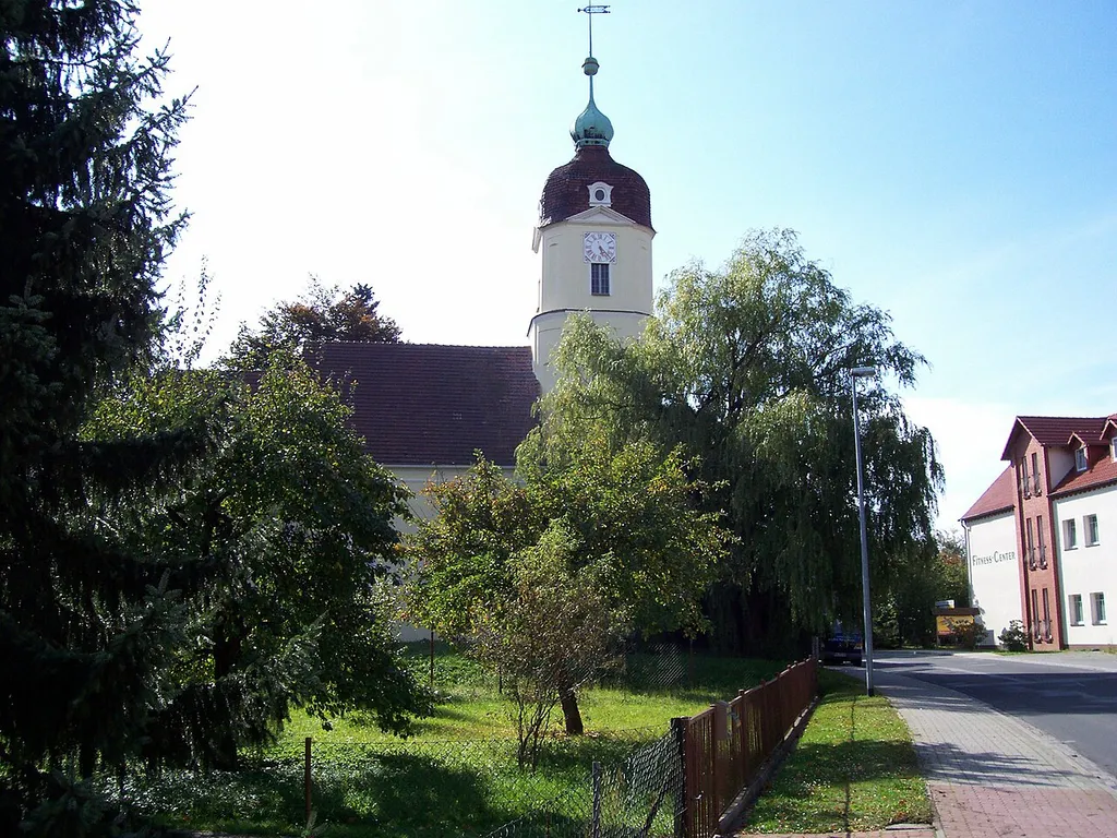 Gablenzer Kirche, Deutschland frisch gestrichen (August 2007)