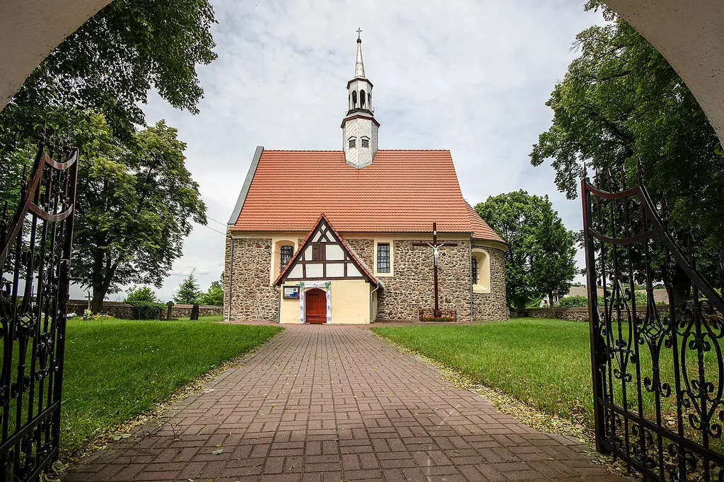 Stary Żagań - dawny kościół św. Wincentego, obecnie parafialny p.w. NMP Królowej Polski, XIII, XV, XIX