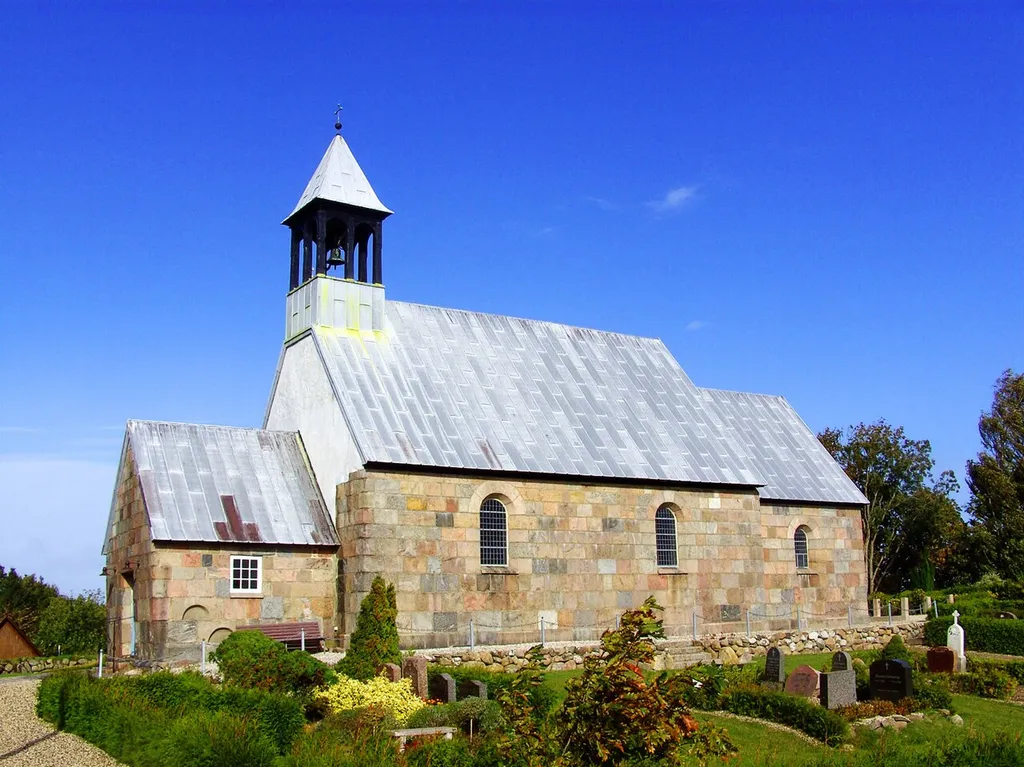 Sønder Vinge kirke, Favrskov, fra sydvest