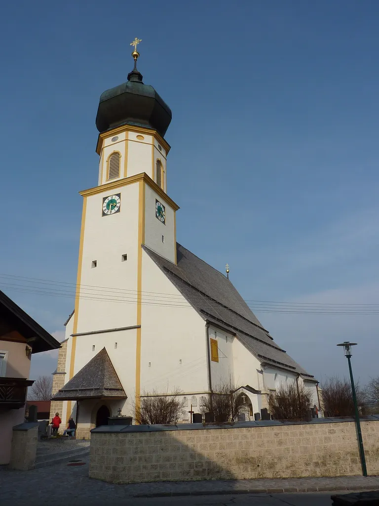 Pfarrkirche, Höhnhart, Oberösterreich This media shows the protected monument with ObjektID 58625 in Austria. (Commons, de, Wikidata)