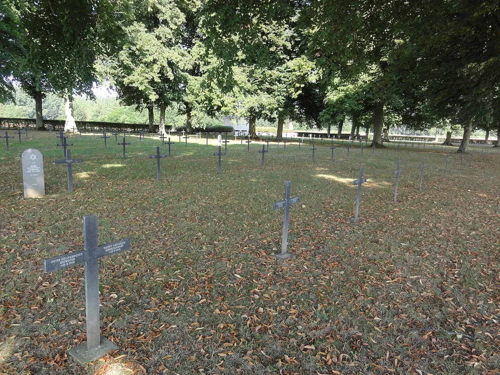 Viry-Noureuil German military cemetery
