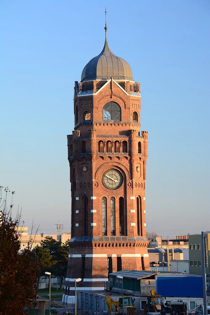 Water tower of the former Simmering gas works