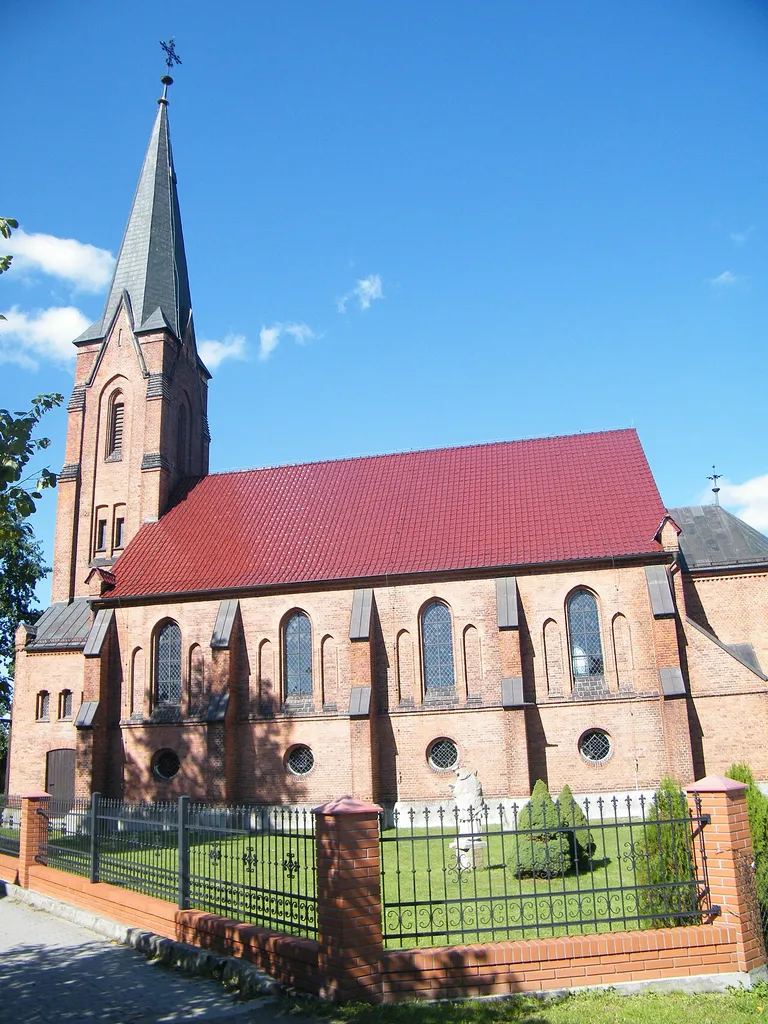 kościół ewangelicki, ob. rzym.-kat. par. p.w. św. Michała Archanioła Karłowice, Popielów
