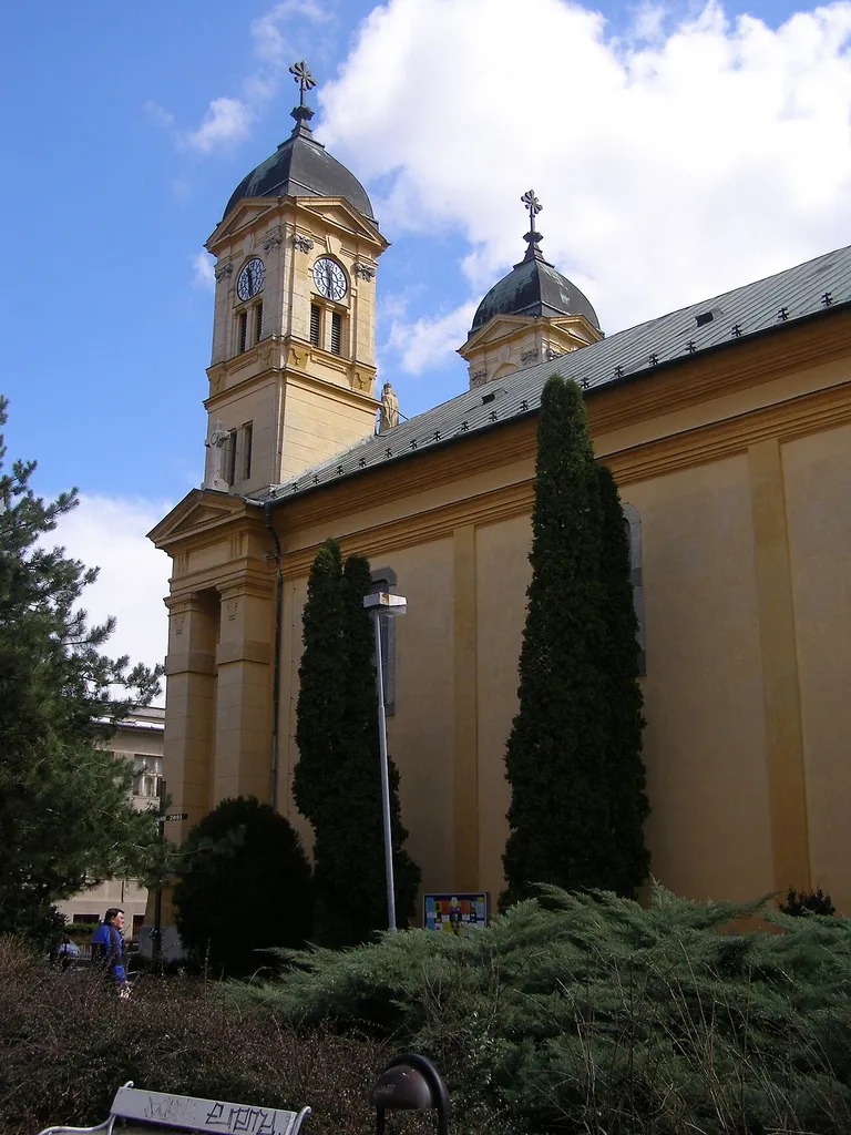 This media shows the protected monument with the number 402-1620/0 CHMSK/402-1620/0,CHMSK/402-1620(other) in the Slovak Republic.