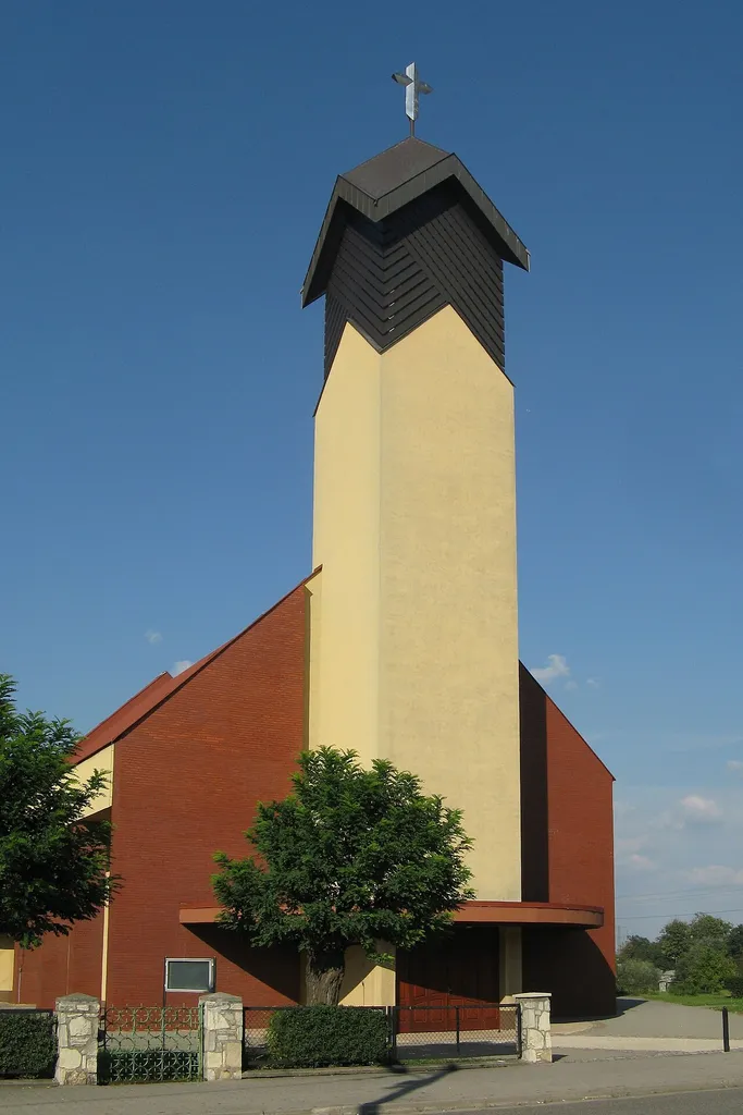 kościół Matki Bożej Nieustającej Pomocy i św. Rozalii w Chorzowie-Maciejkowicach